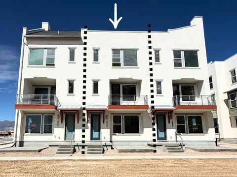 Photo of 10993 S FREESTONE DR W #108, South Jordan, UT 84009 (MLS # 2118183)