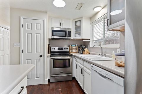 Tiny photo for 112 S 1000 E, Orem, UT 84097 (MLS # 2139307)