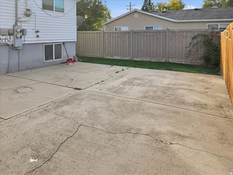 Tiny photo for 112 S 1000 E, Orem, UT 84097 (MLS # 2139307)