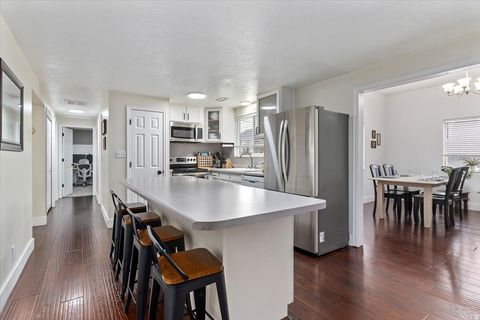 Tiny photo for 112 S 1000 E, Orem, UT 84097 (MLS # 2139307)