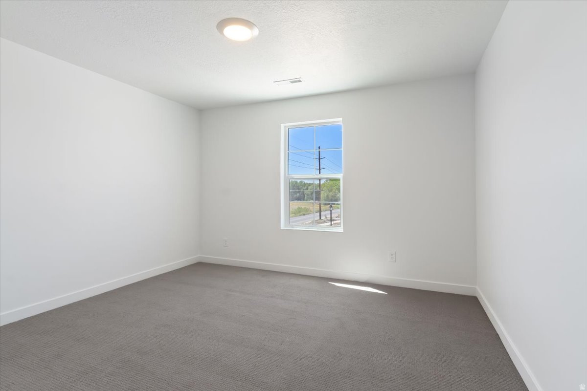 NORTHLAKE MEADOWS - Residential