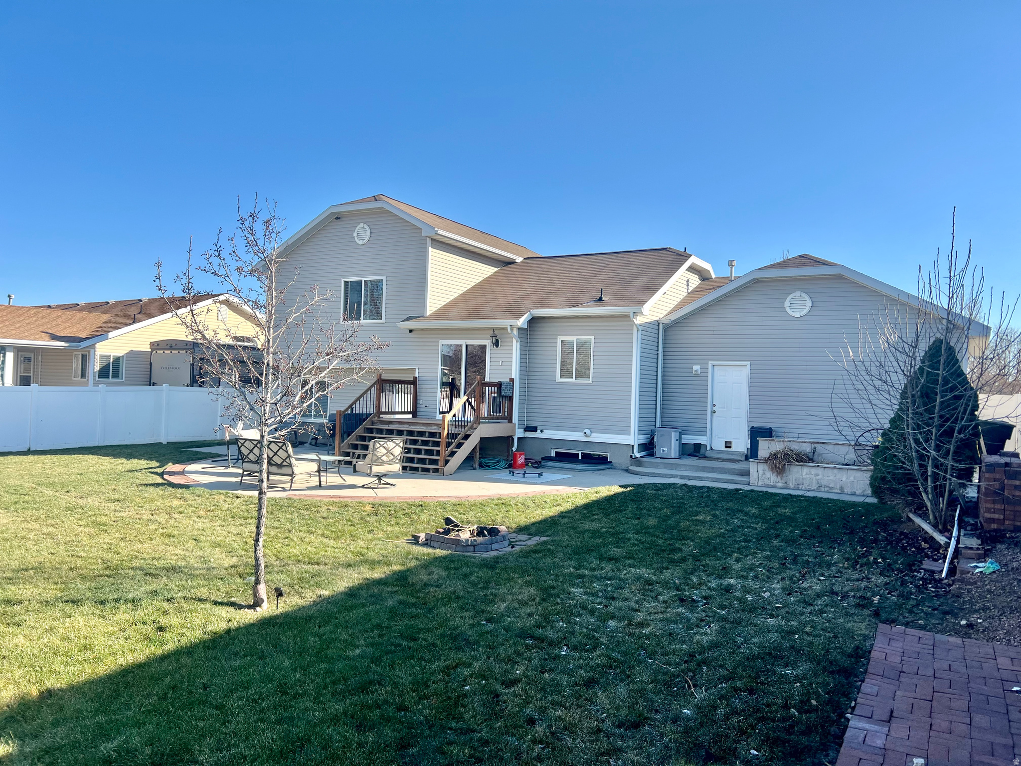 ROSE CREEK - Residential