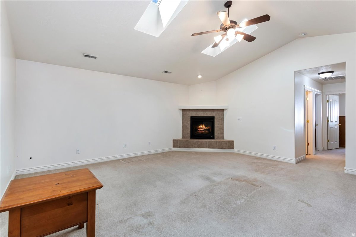 COTTAGES AT COLONIAL SPRINGS - Residential