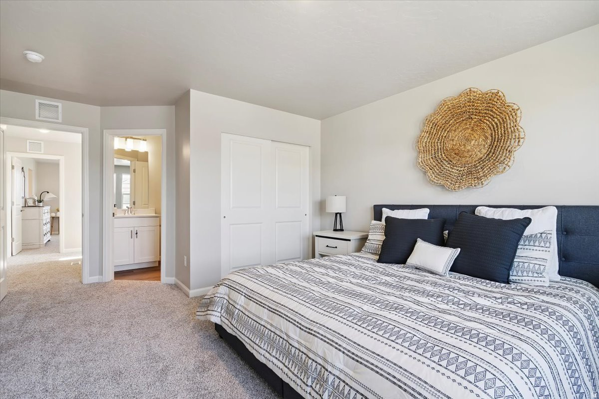 OQUIRRH MOUNTAIN RANCH - Residential