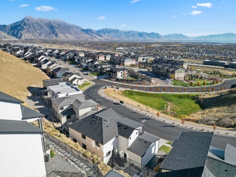 Tiny photo for 1320 S SUMMER VIEW DR E, Lehi, UT 84043 (MLS # 2176584)