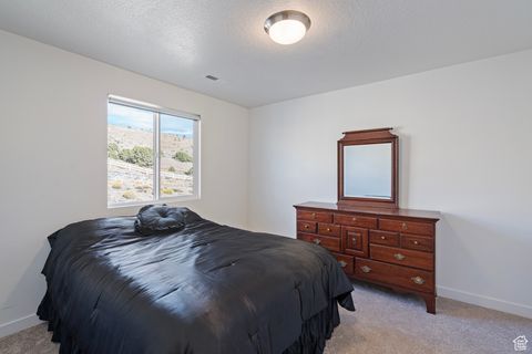 Tiny photo for 7404 N GOLDEN SUMMIT DR, Eagle Mountain, UT 84005 (MLS # 2114830)