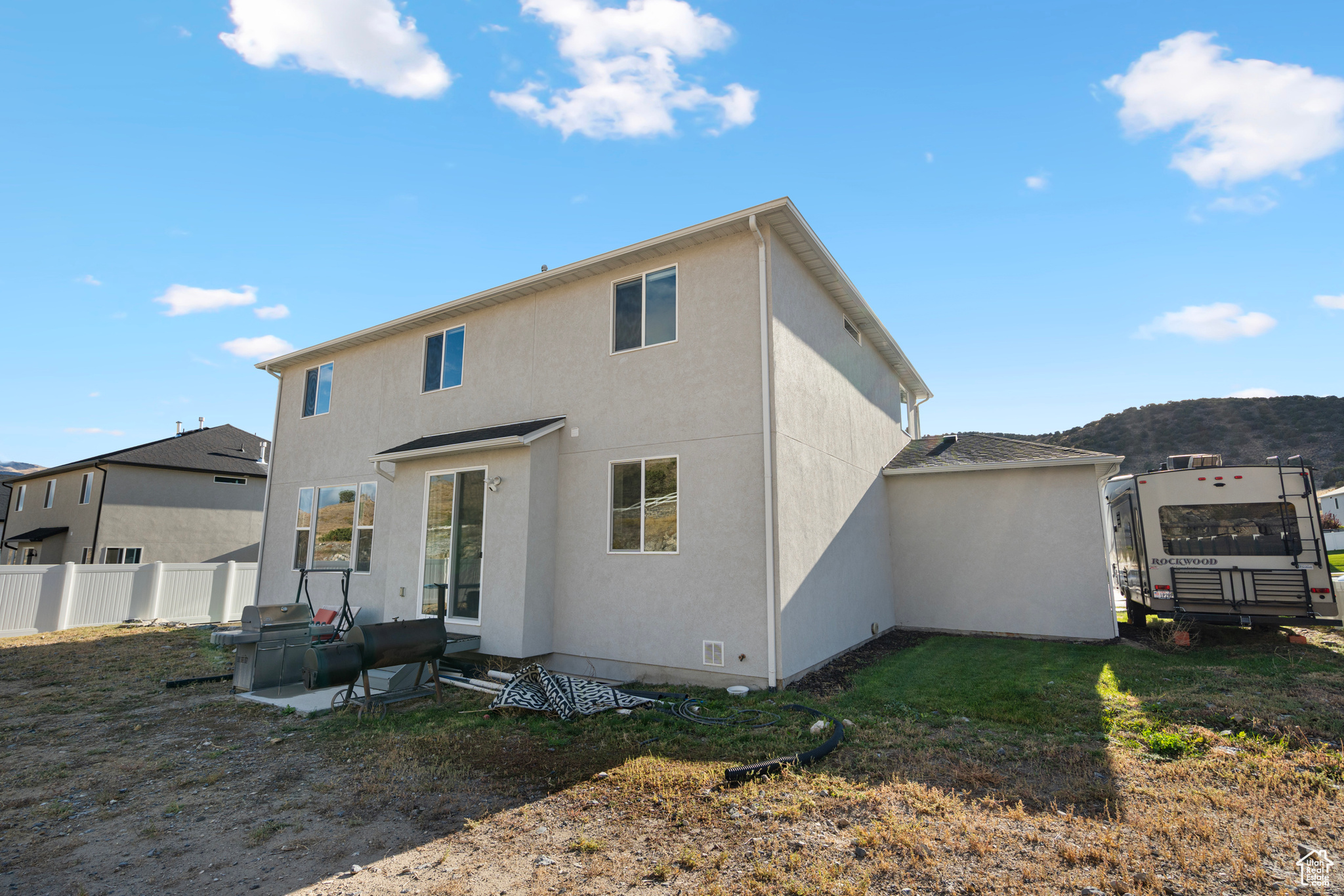 RIDGE - Residential