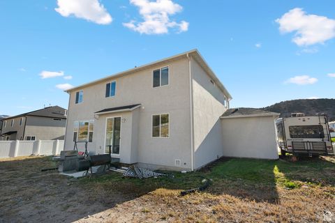 Tiny photo for 7404 N GOLDEN SUMMIT DR, Eagle Mountain, UT 84005 (MLS # 2114830)