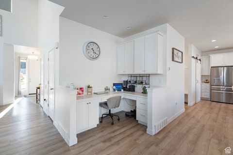 Tiny photo for 7404 N GOLDEN SUMMIT DR, Eagle Mountain, UT 84005 (MLS # 2114830)