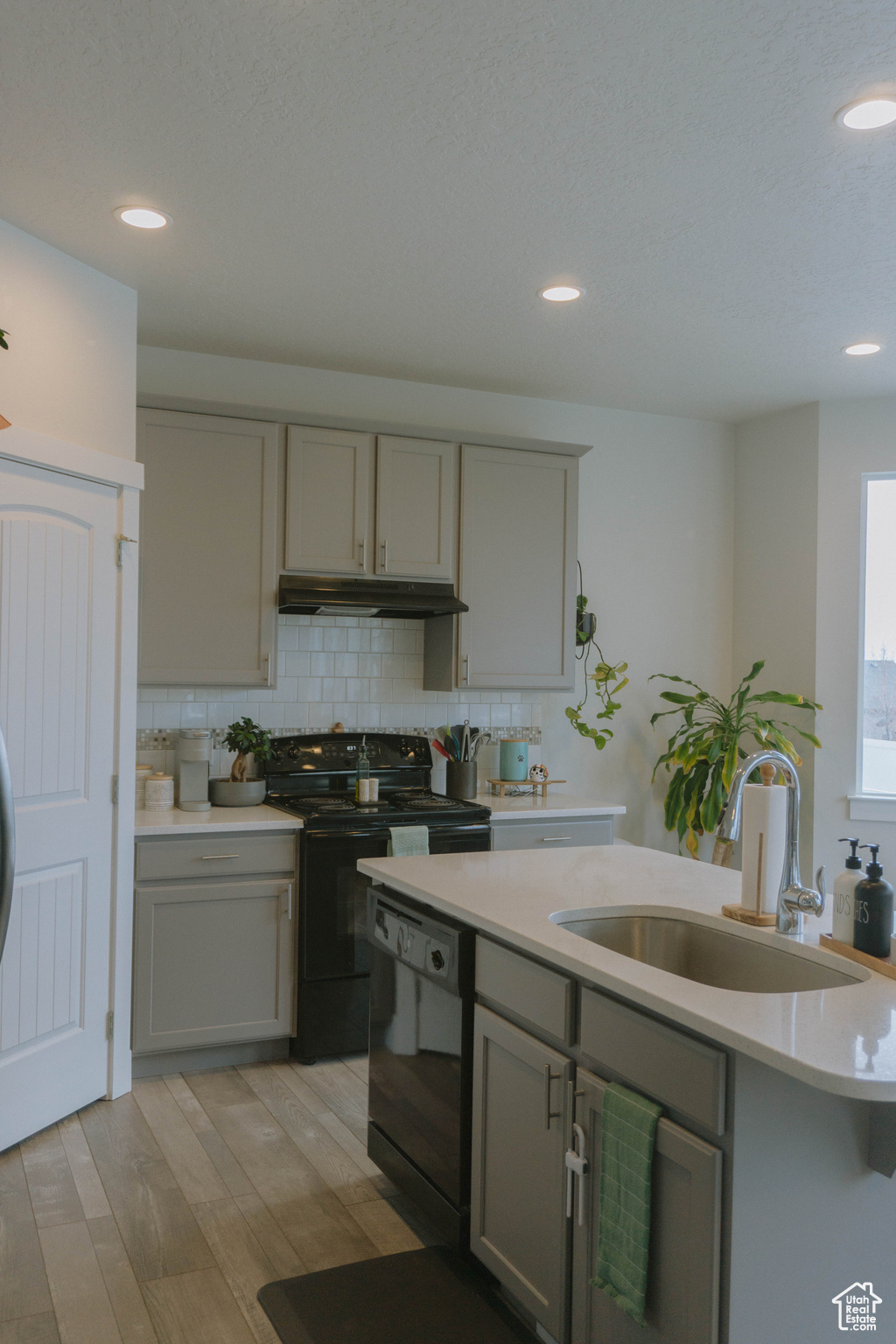 12959 S Penywain Ln, Herriman, Utah image 2
