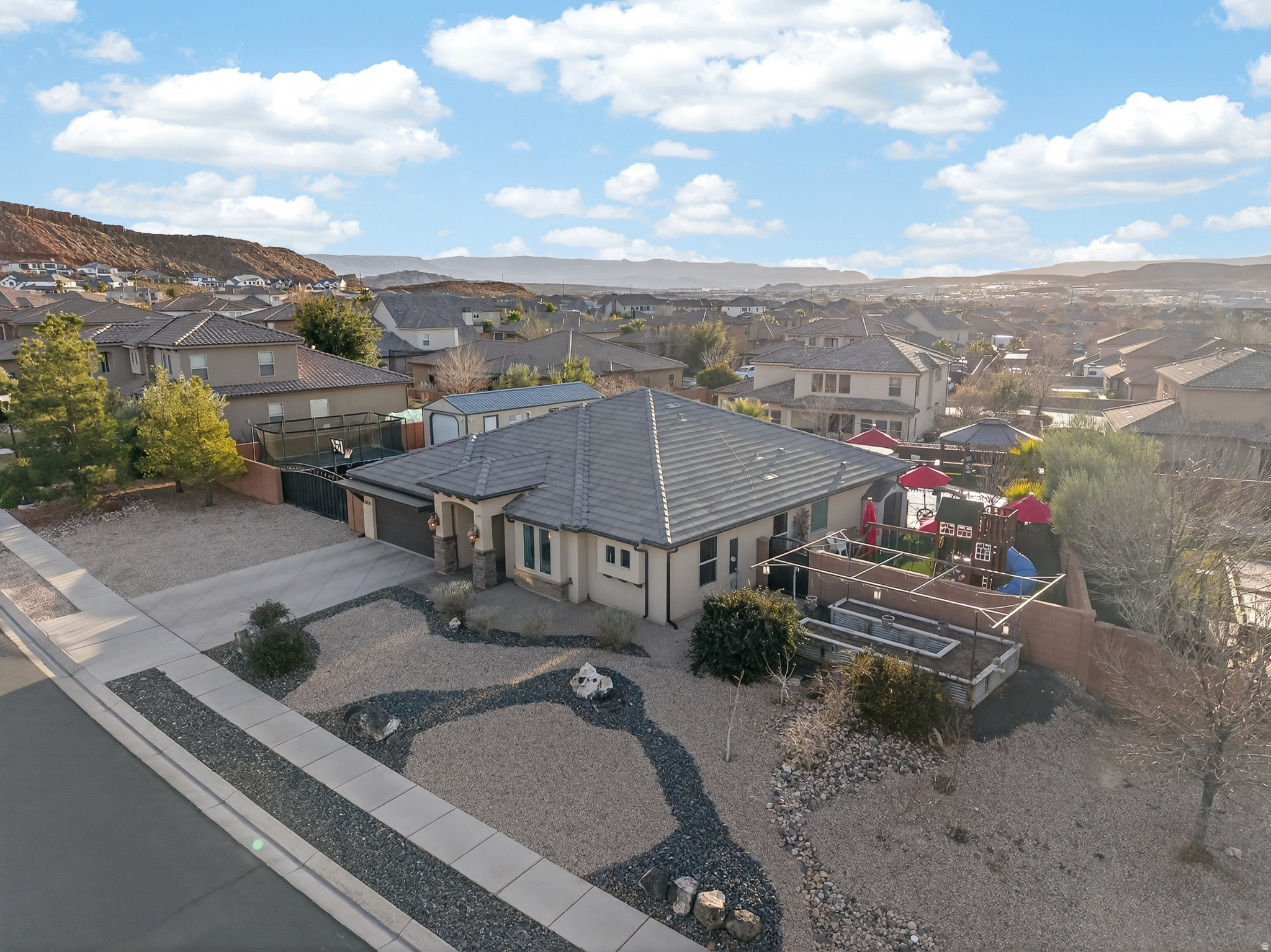 SUN VALLEY EST 10 - Residential