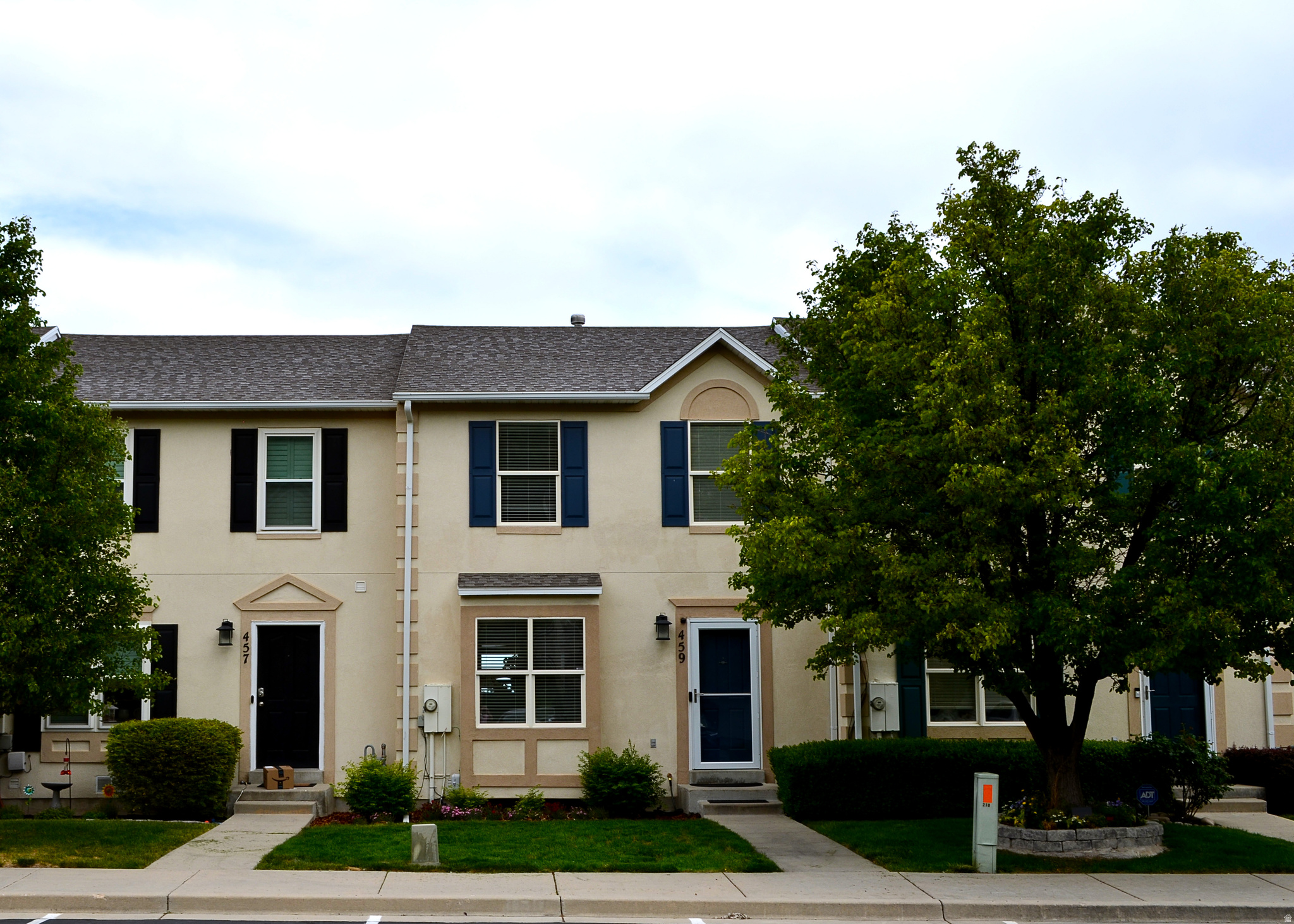 CASTLEHILL TOWNHOMES PH 2 - Residential