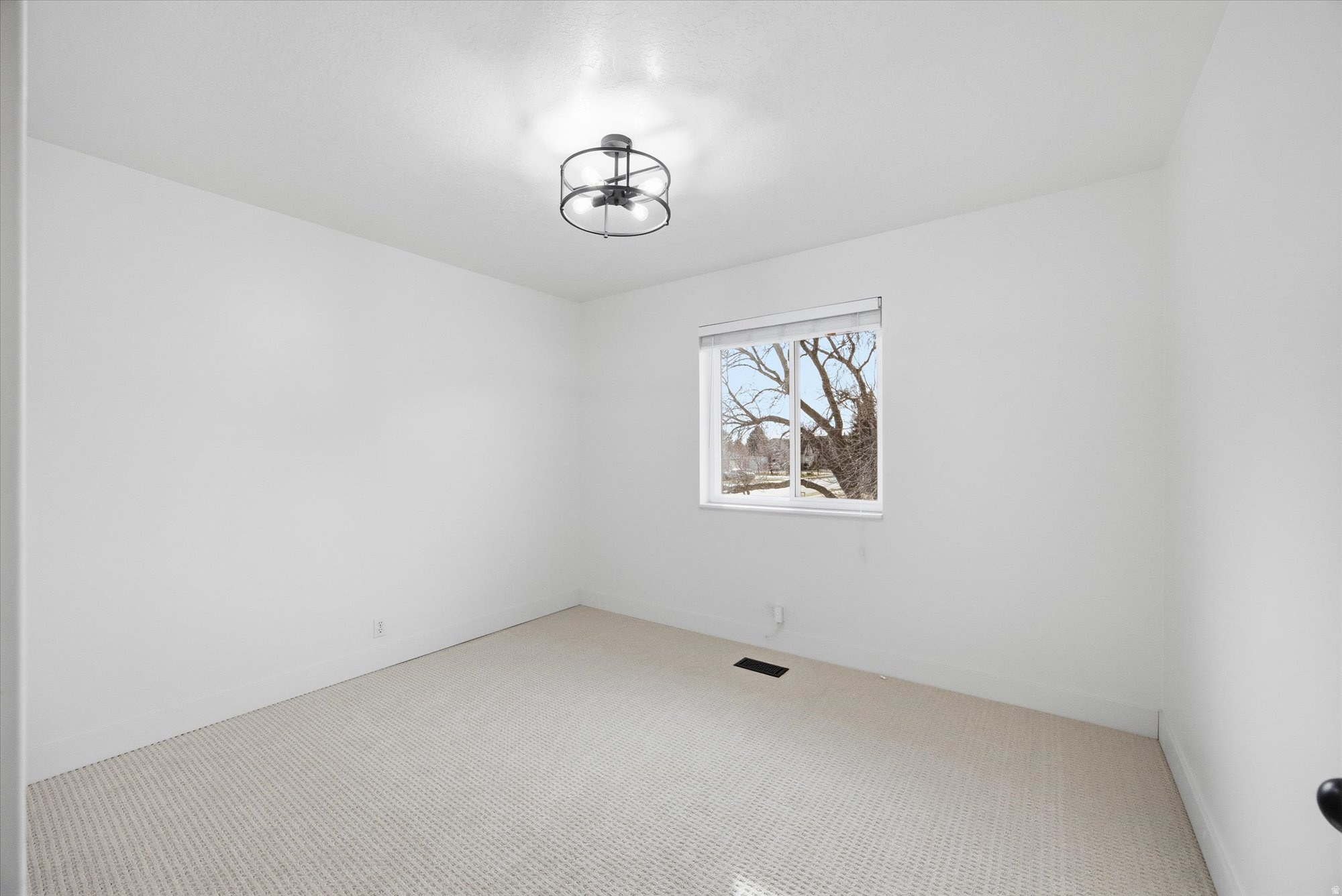 SHADY ACRES - Residential