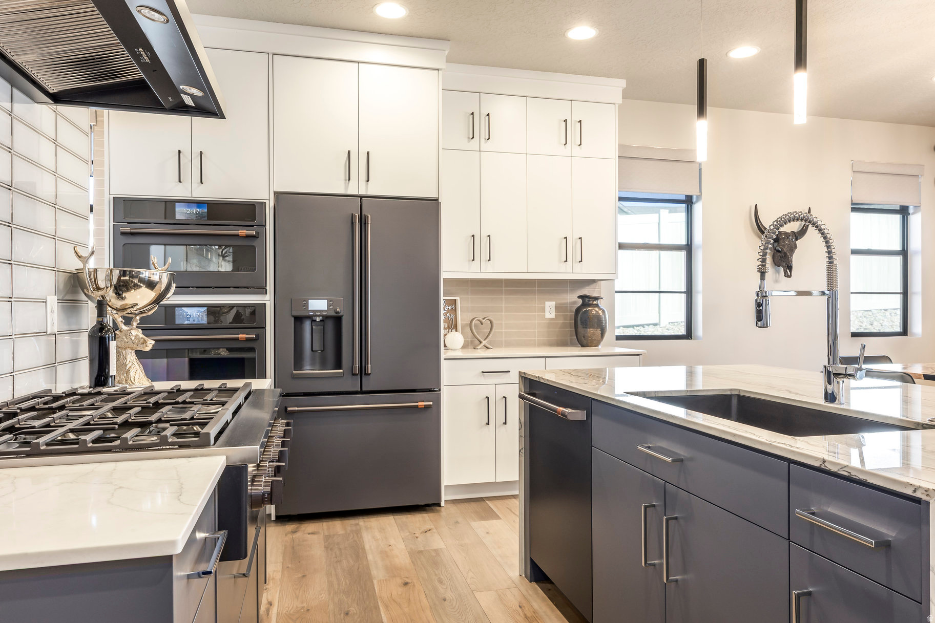 STONE CREEK - Residential