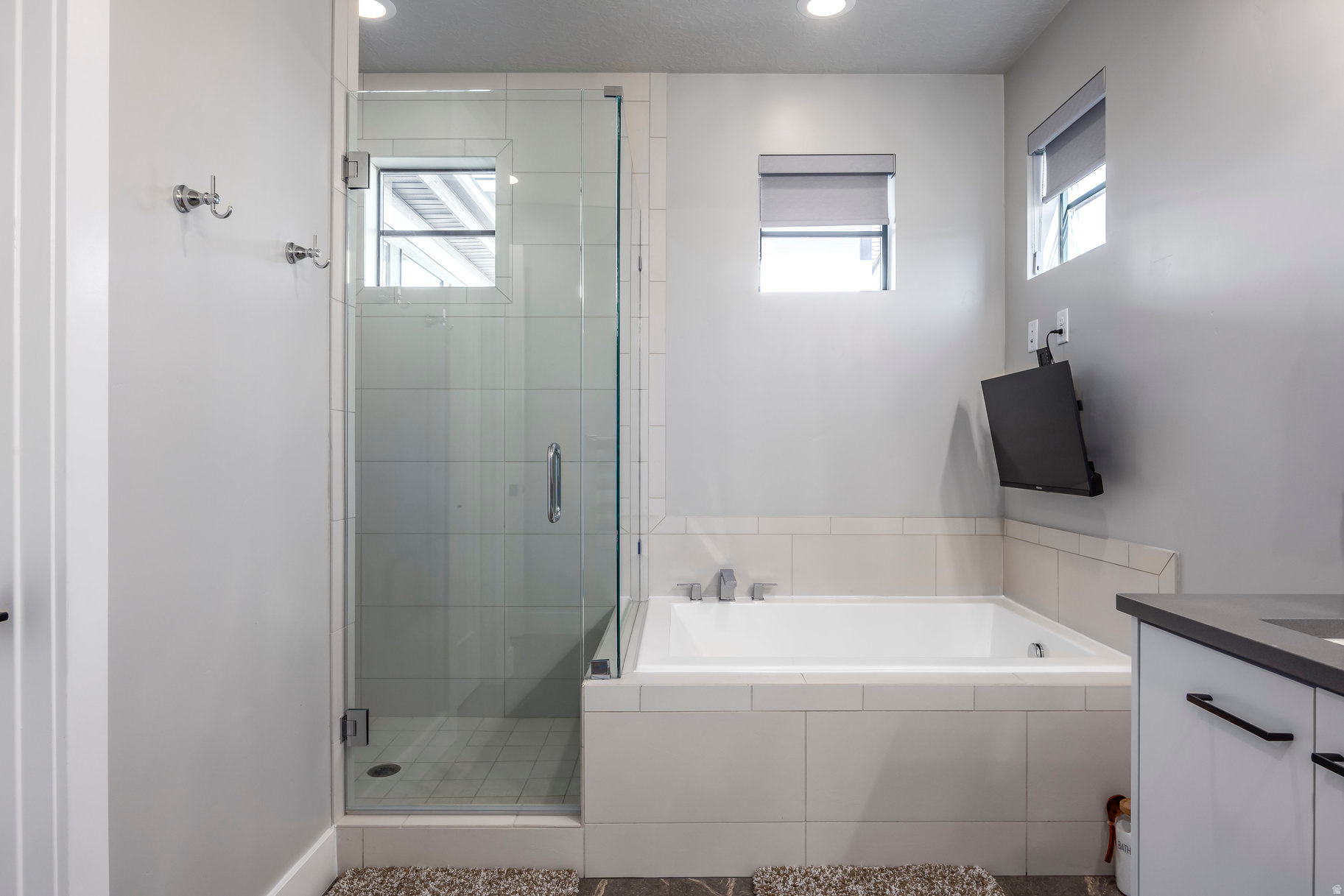 STONE CREEK - Residential