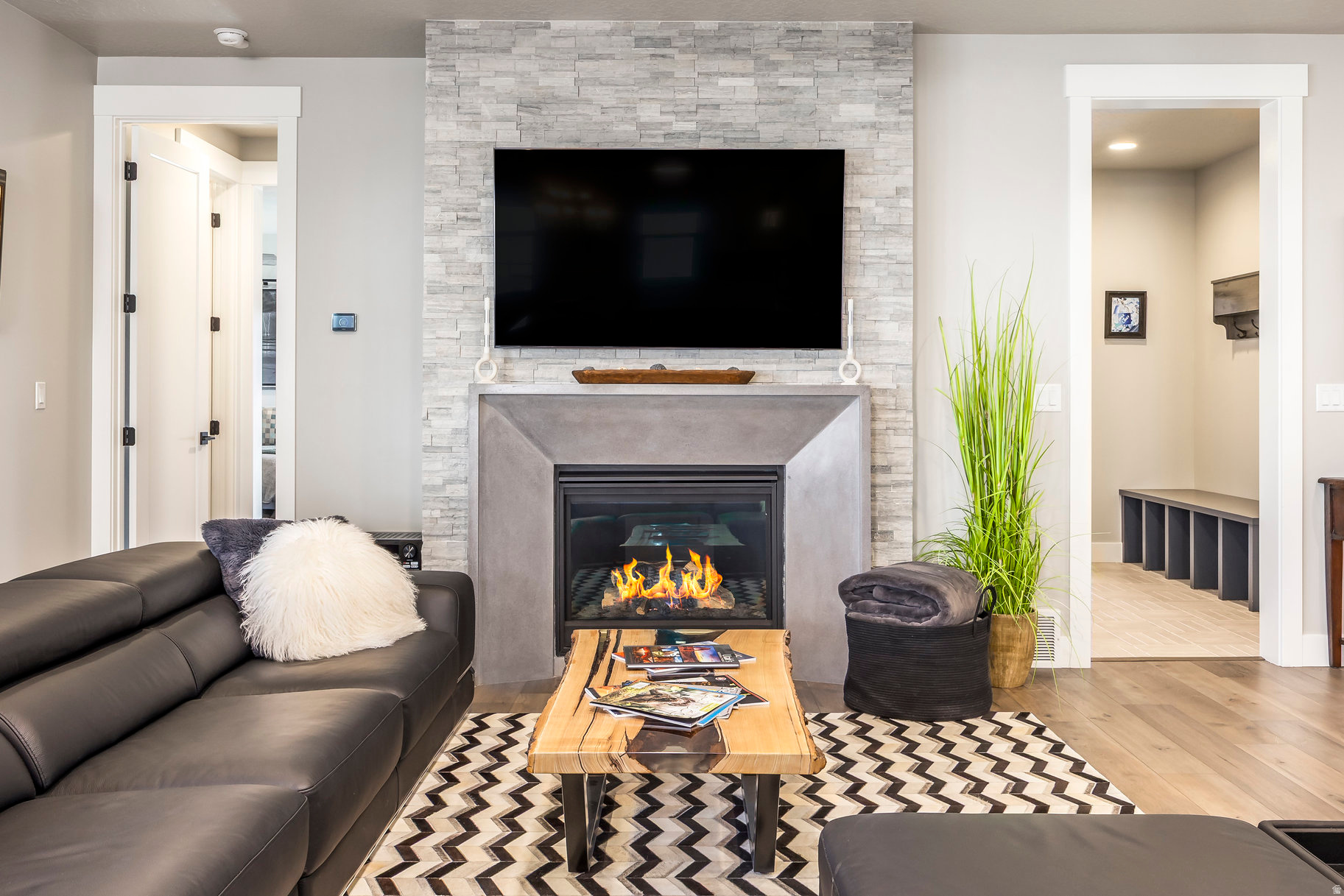 STONE CREEK - Residential