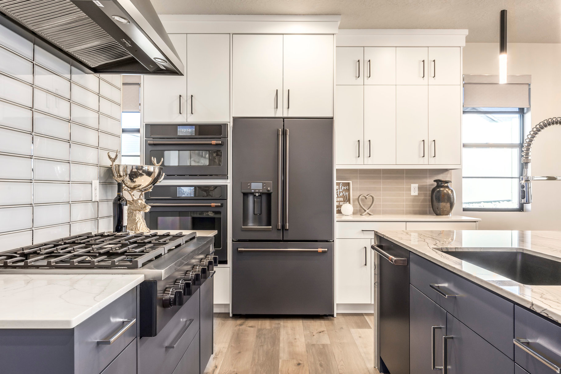 STONE CREEK - Residential