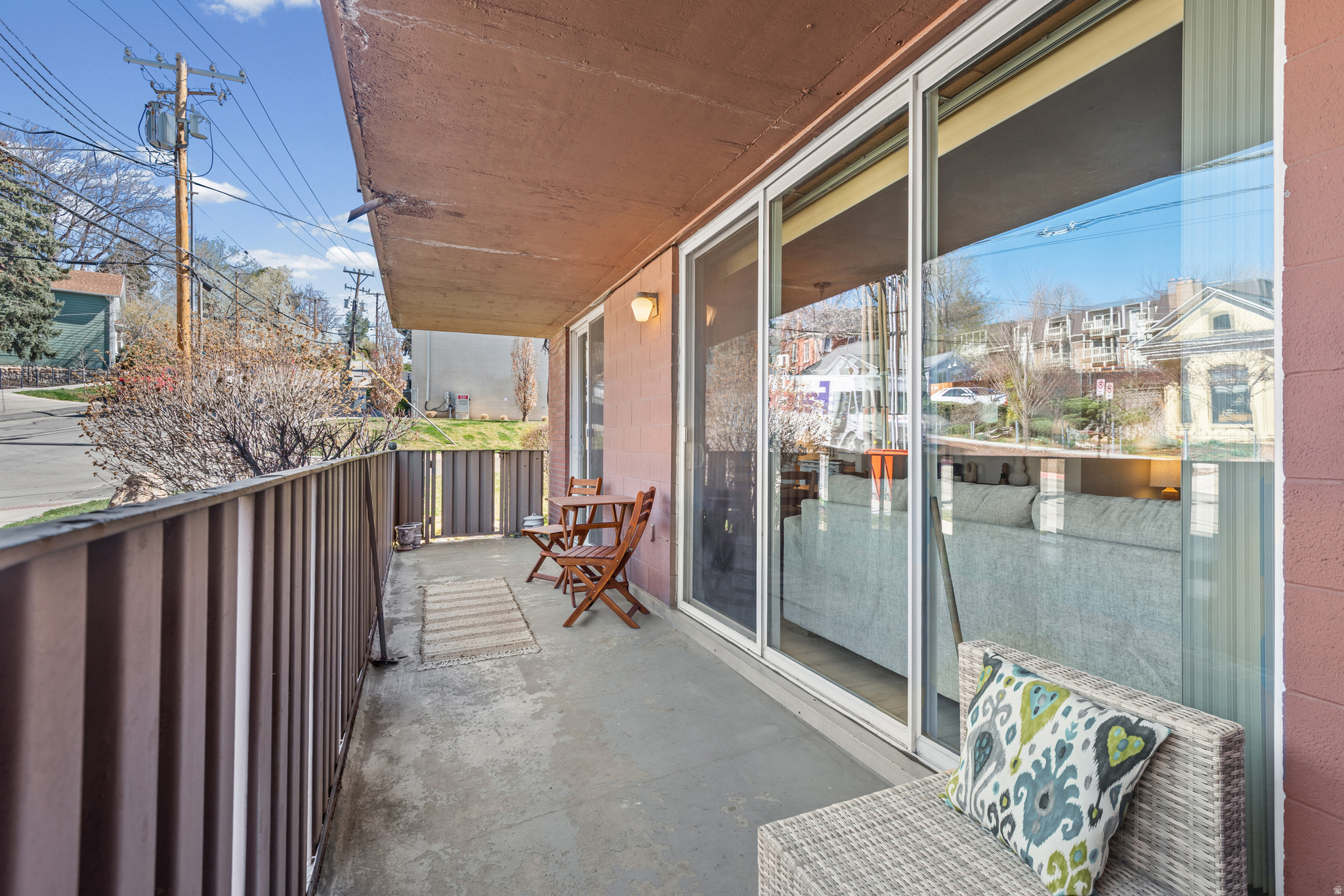 CAPITOL HILL - Residential