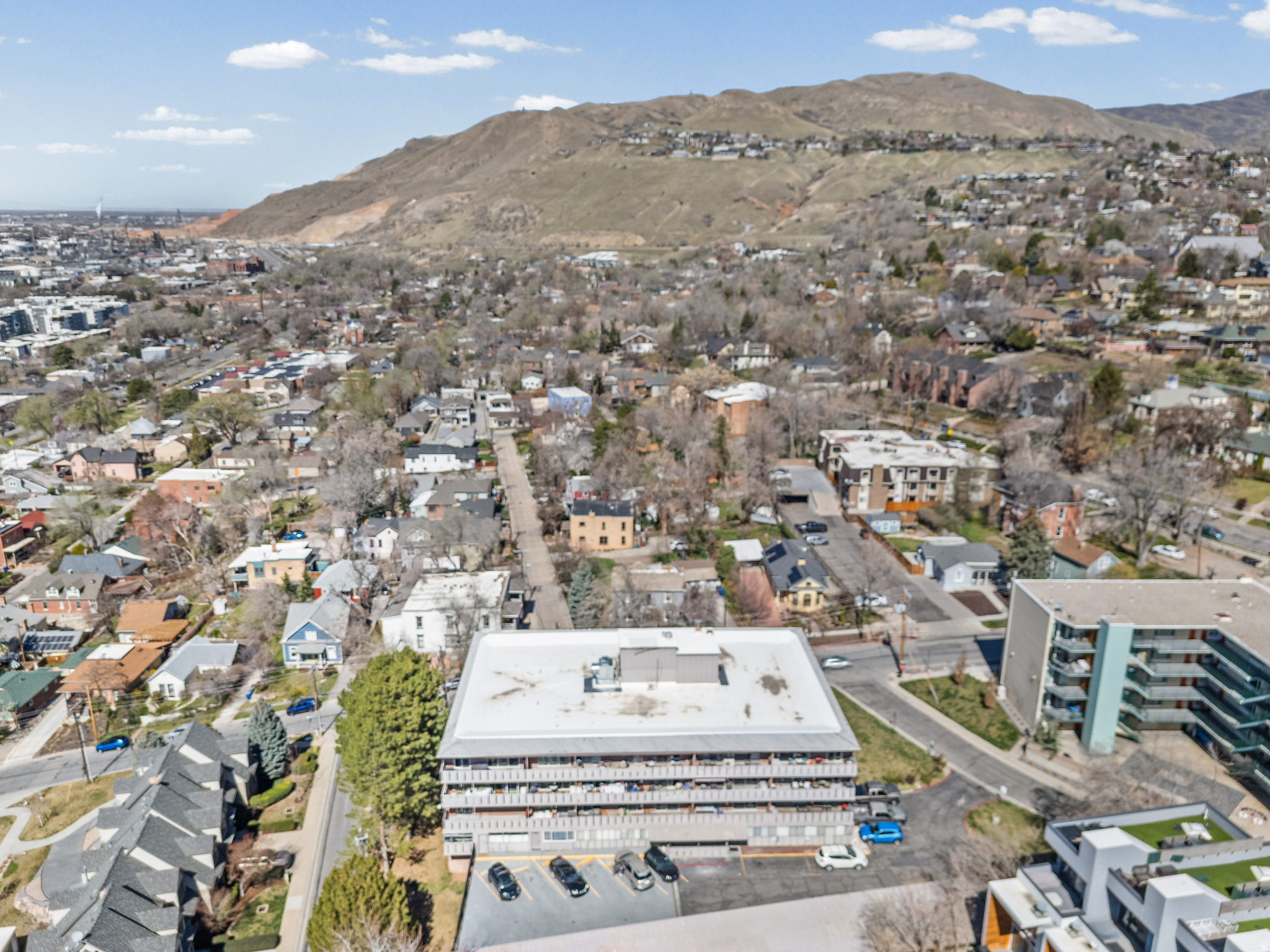 CAPITOL HILL - Residential