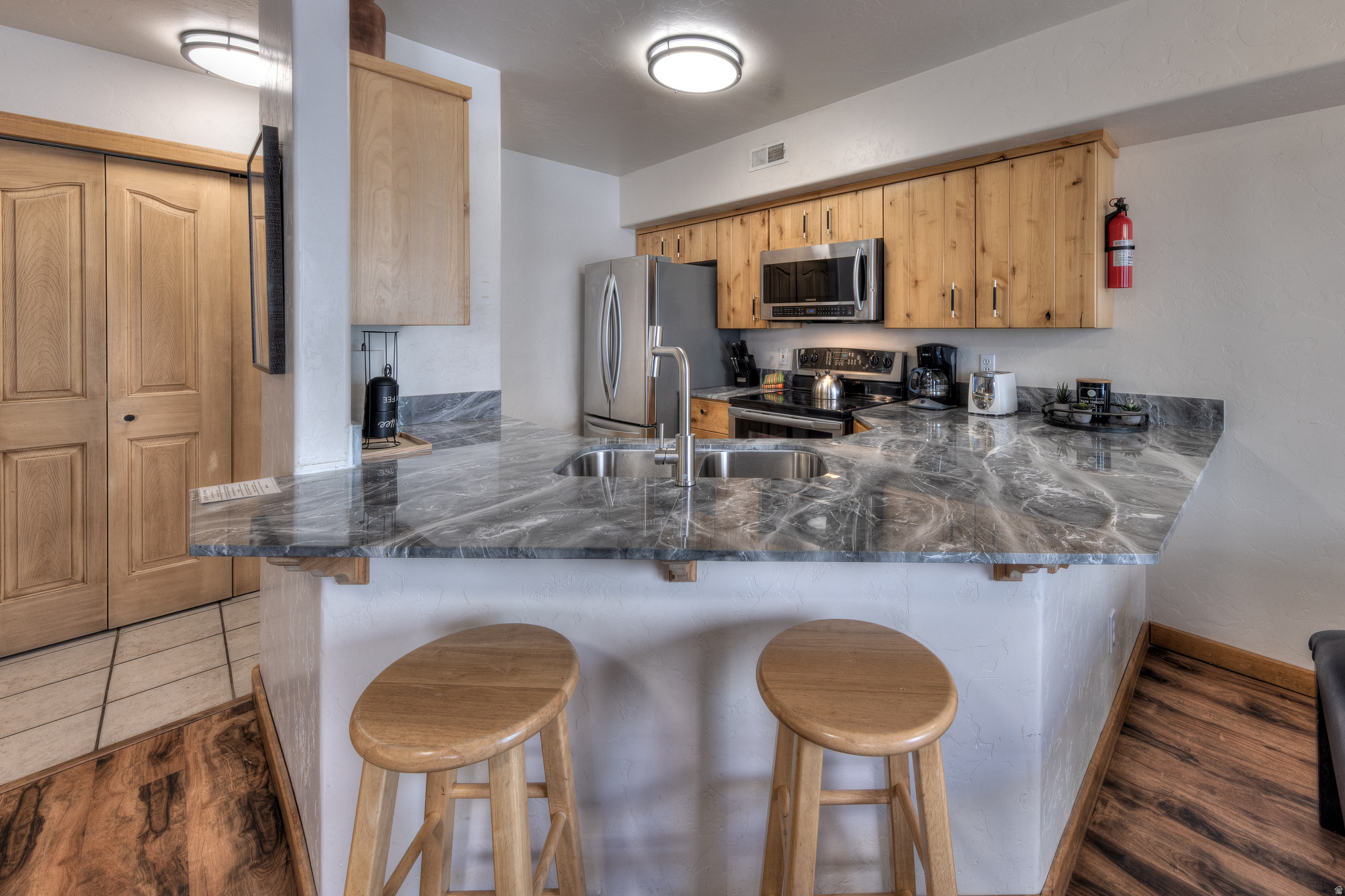 PUESTA DEL SOL - Residential