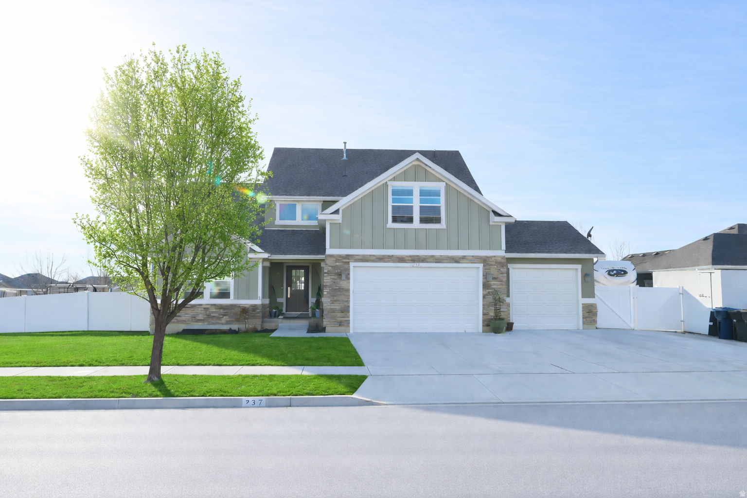 MAYFIELD - Residential