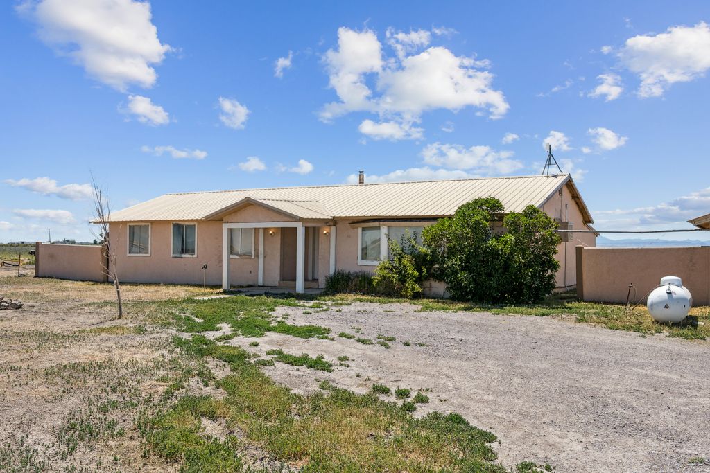 Photo of 7154 N 3000 W, Delta, UT 84624 (MLS # 2125091)
