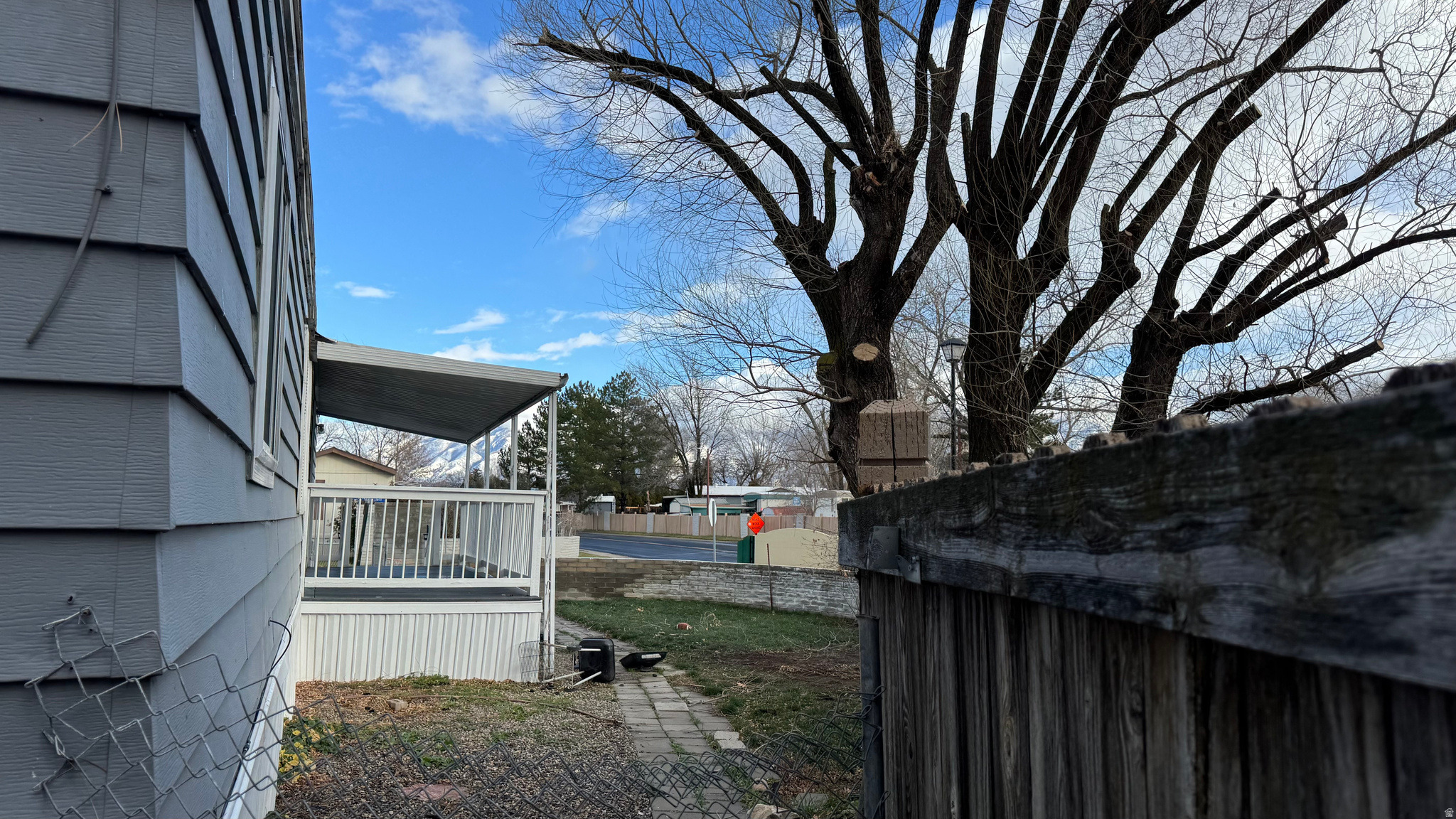 MAJESTIC OAKS - Residential