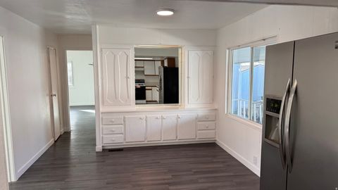 Tiny photo for 4576 S MERIDIAN CIR W #4576, Taylorsville, UT 84123 (MLS # 2128225)