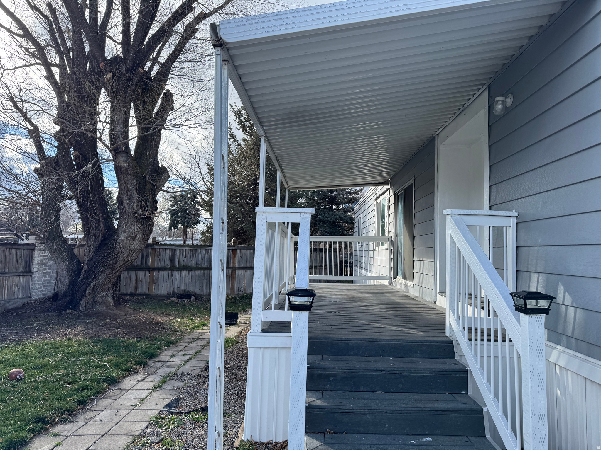 MAJESTIC OAKS - Residential