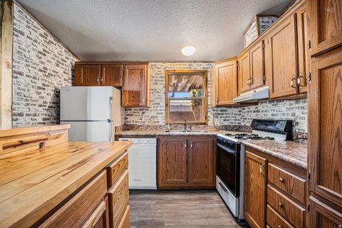Tiny photo for 3900 W 120 N, Hurricane, UT 84737 (MLS # 2136351)