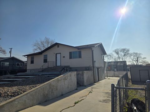 Multifamily For Sale - 281 W 300<br/> Kaysville, UT 84037