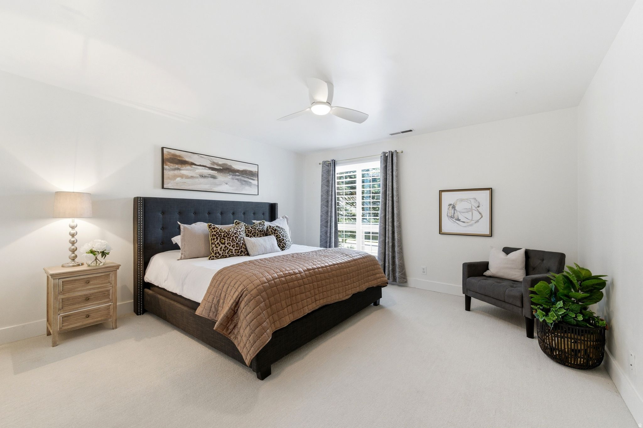 OAKWOOD GARDENS CONDM - Residential