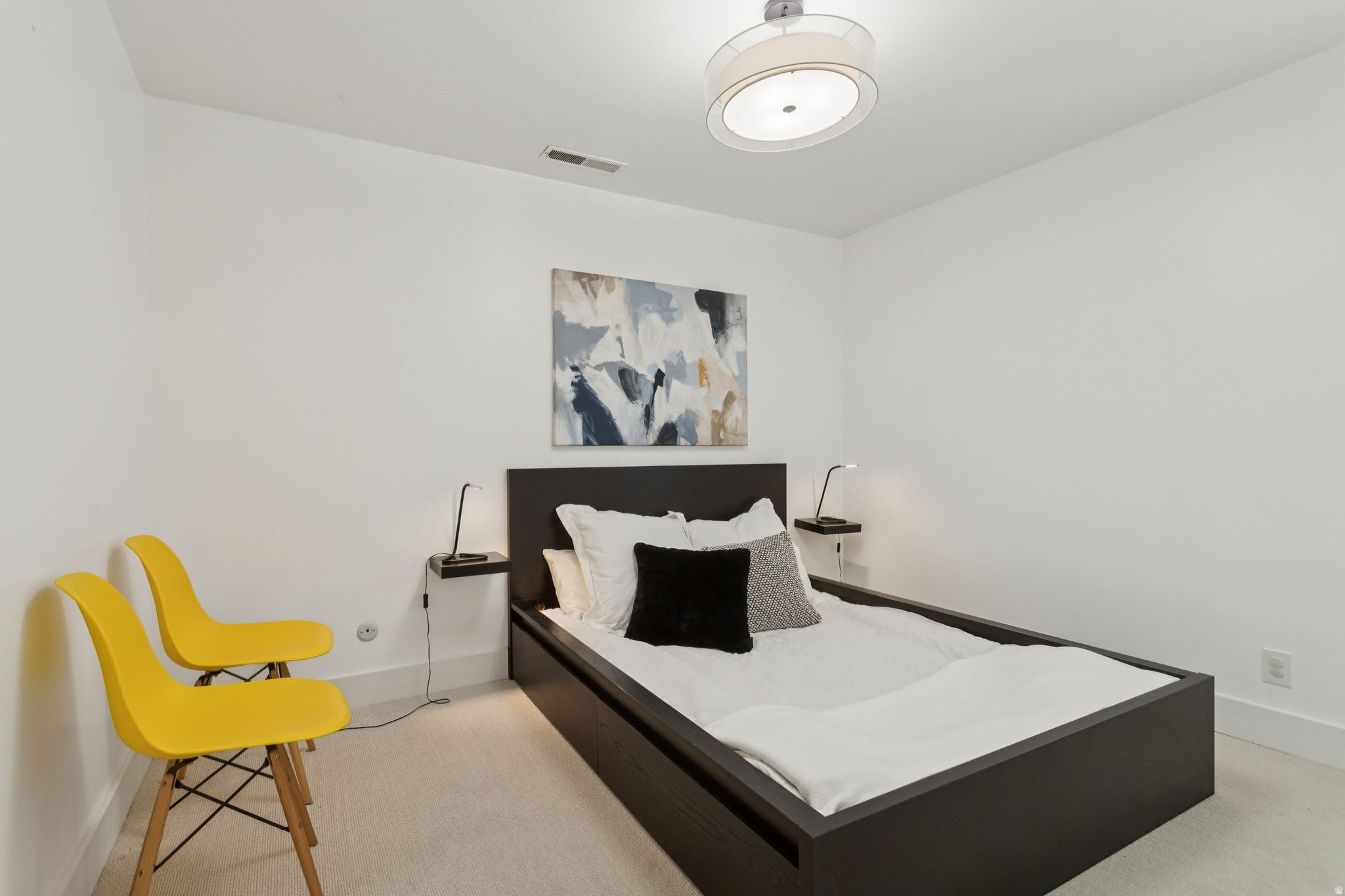 OAKWOOD GARDENS CONDM - Residential