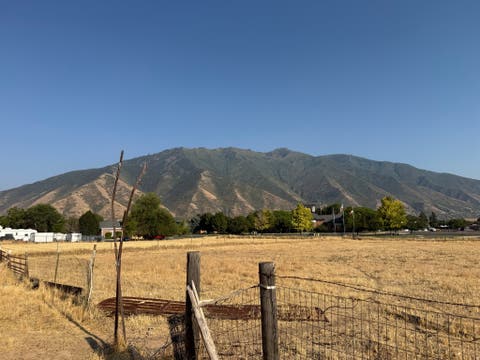 Tiny photo for 496 N 300 W, Mapleton, UT 84664 (MLS # 2178029)