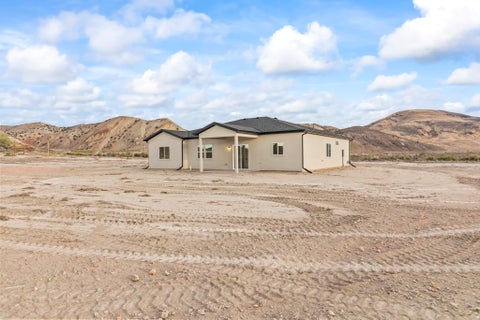 Tiny photo for 37 E 800 S, Sigurd, UT 84657 (MLS # 2181472)