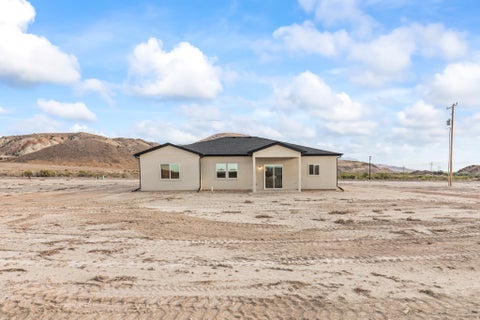 Tiny photo for 37 E 800 S, Sigurd, UT 84657 (MLS # 2181472)