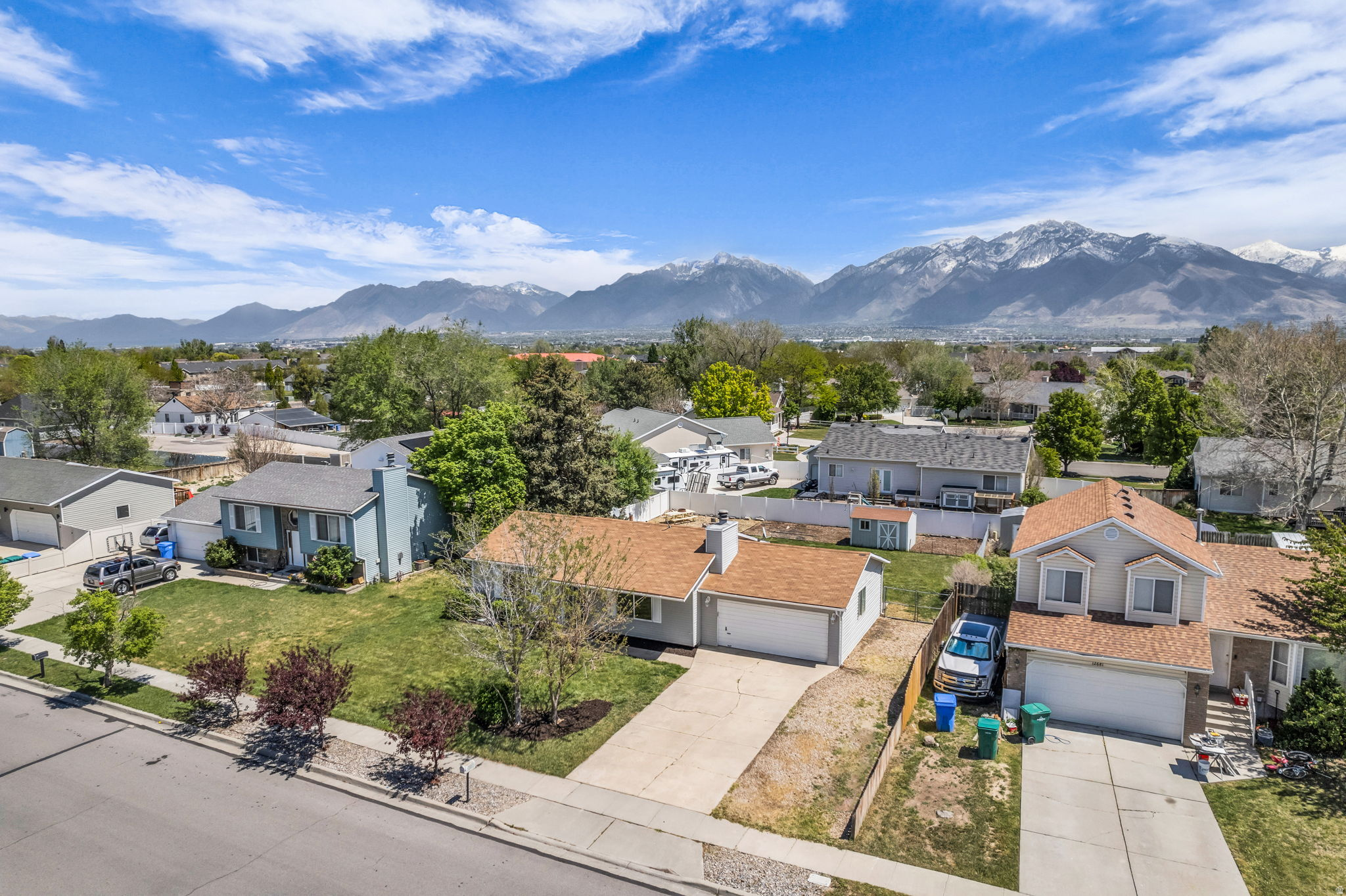 RIVERTON HEIGHTS - Residential