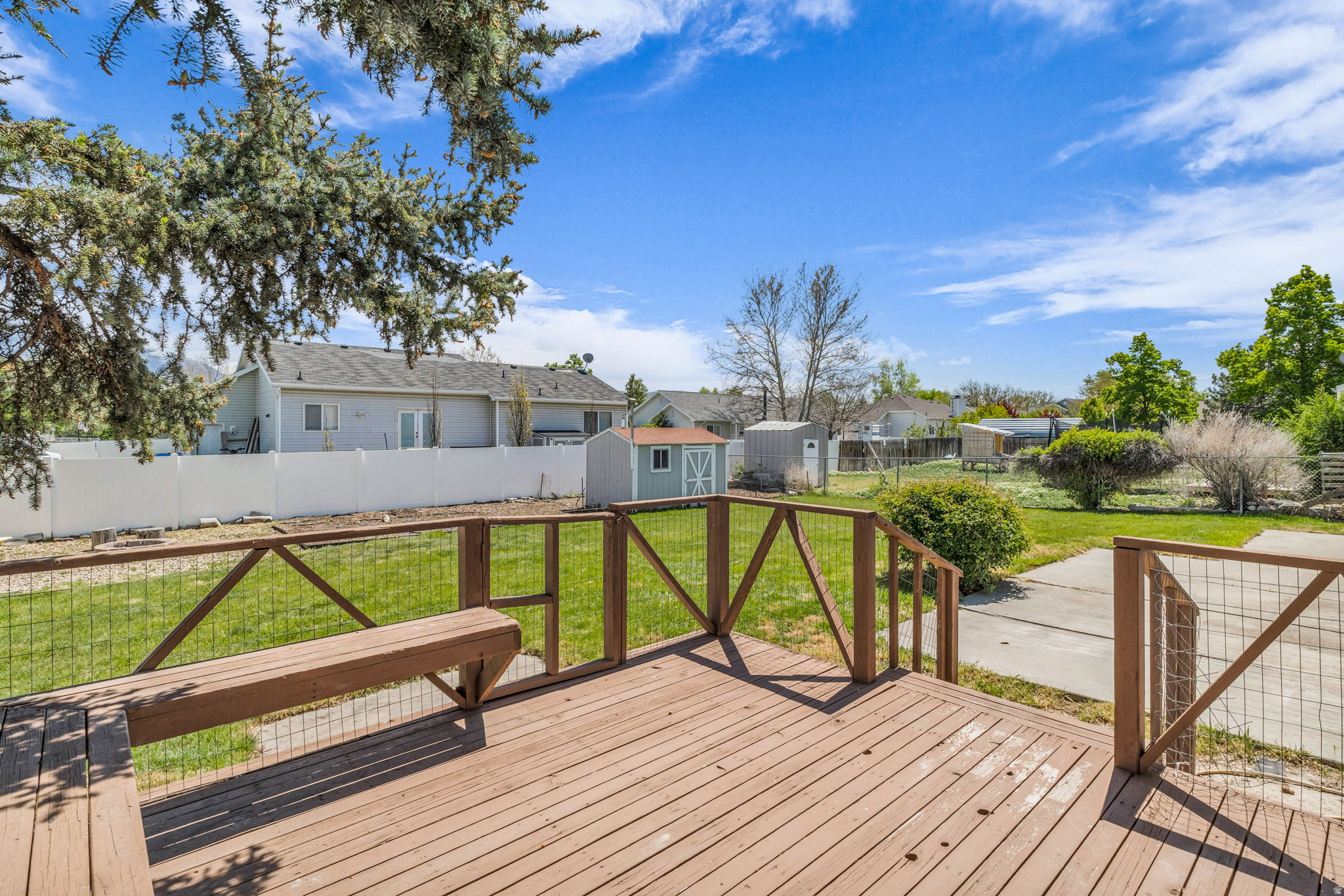 RIVERTON HEIGHTS - Residential