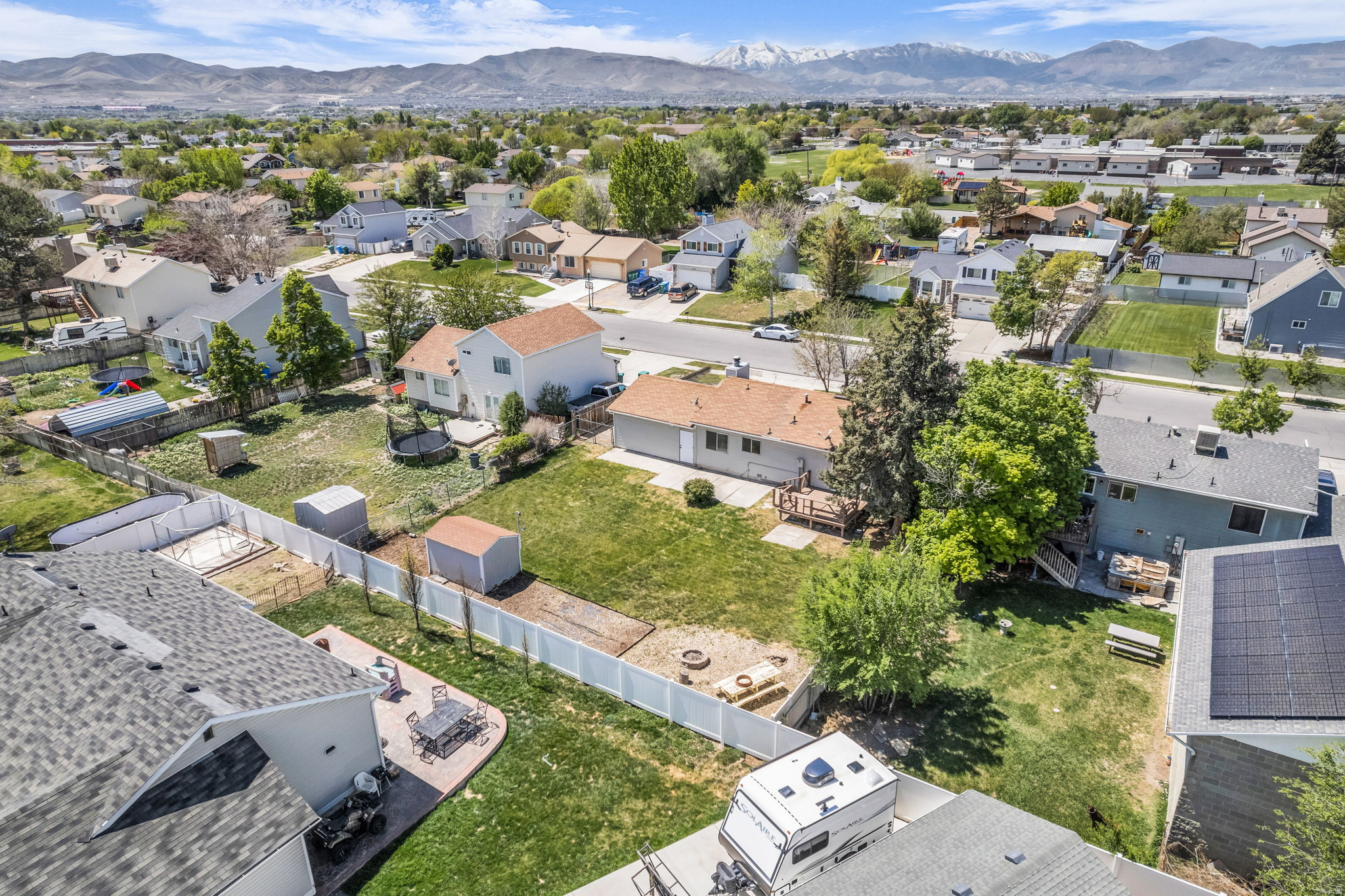 RIVERTON HEIGHTS - Residential