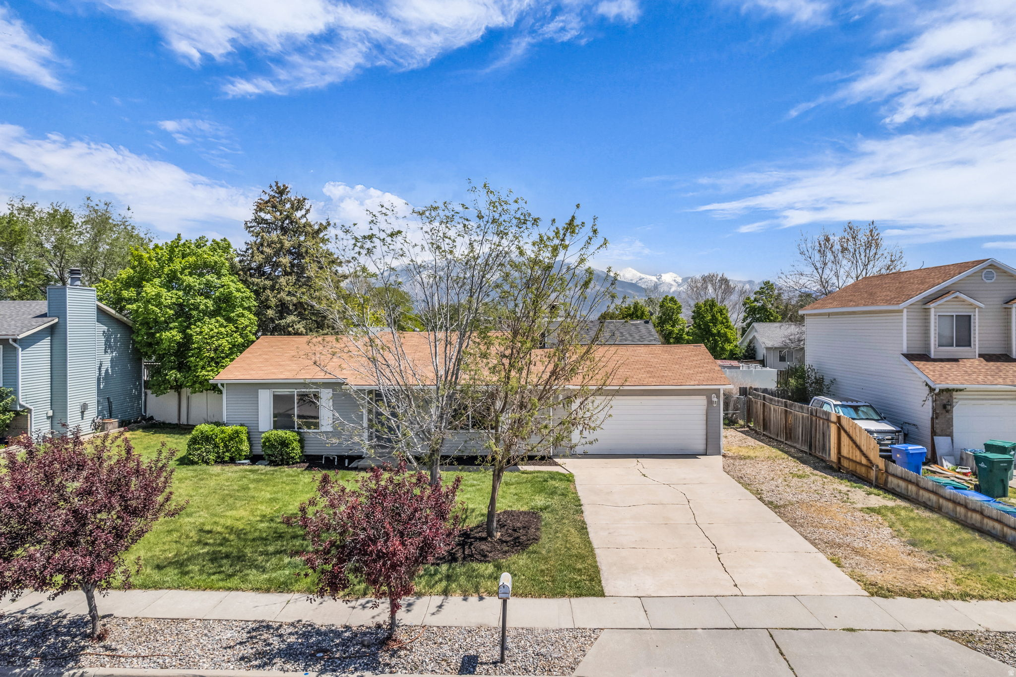 RIVERTON HEIGHTS - Residential