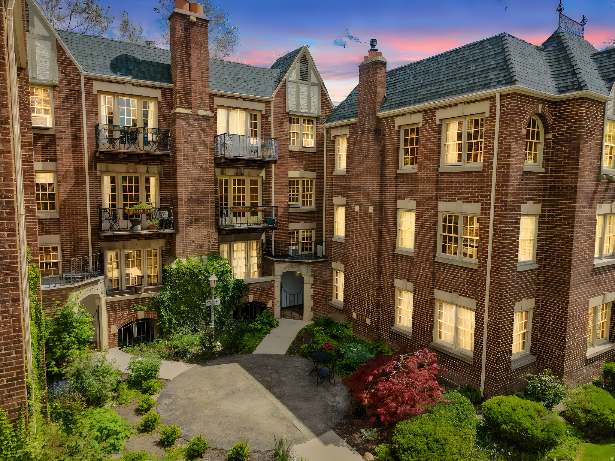 PREMIER CONDOMINIUMS - Residential