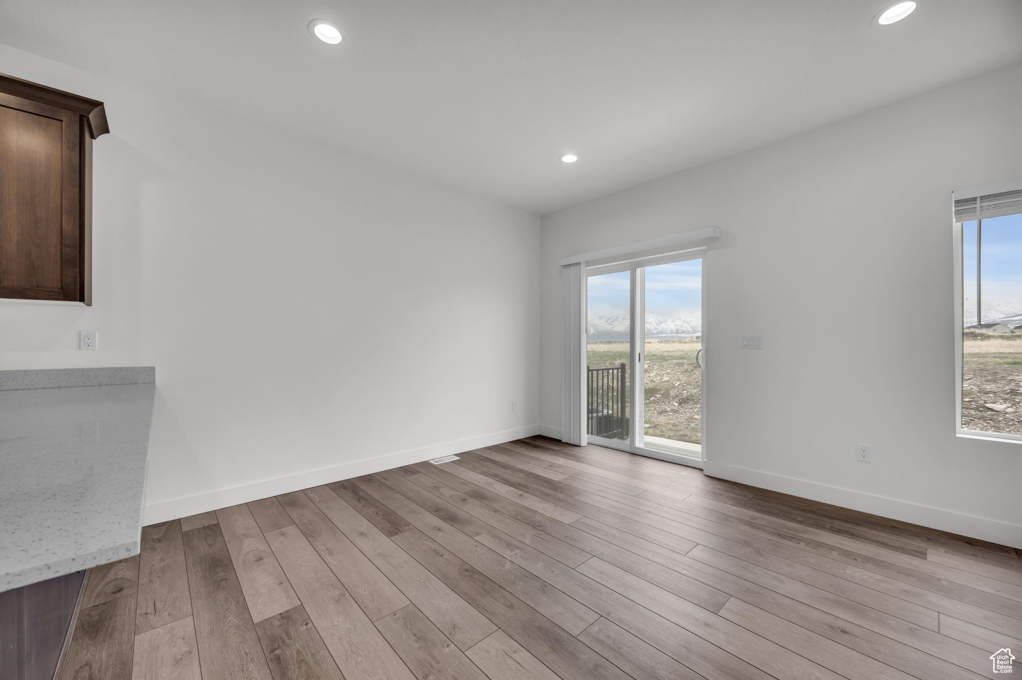 864 N Gleneagles Ct, Tooele, Utah image 12