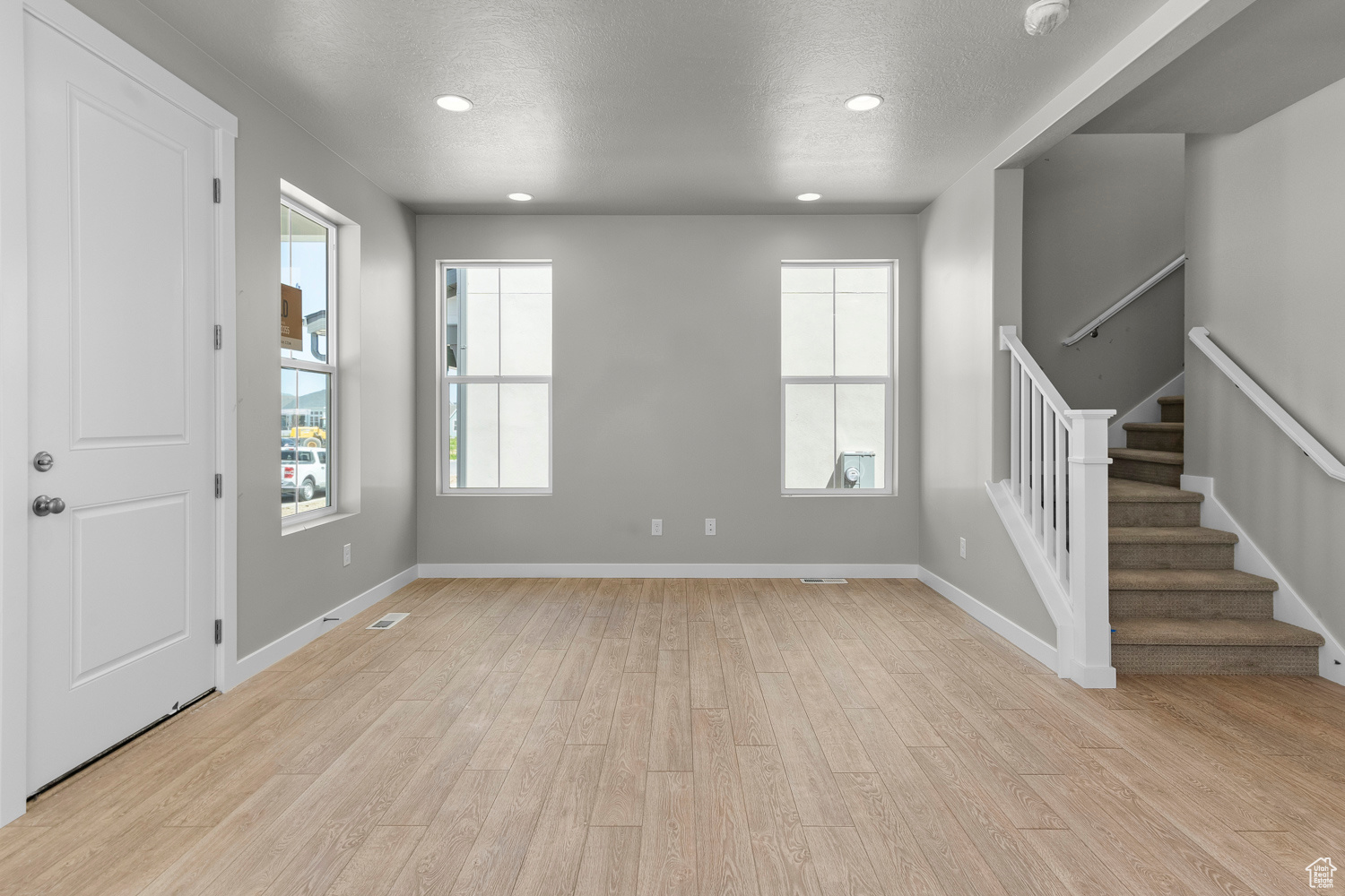 11209 S Easy Bee Rd, South Jordan, Utah image 4