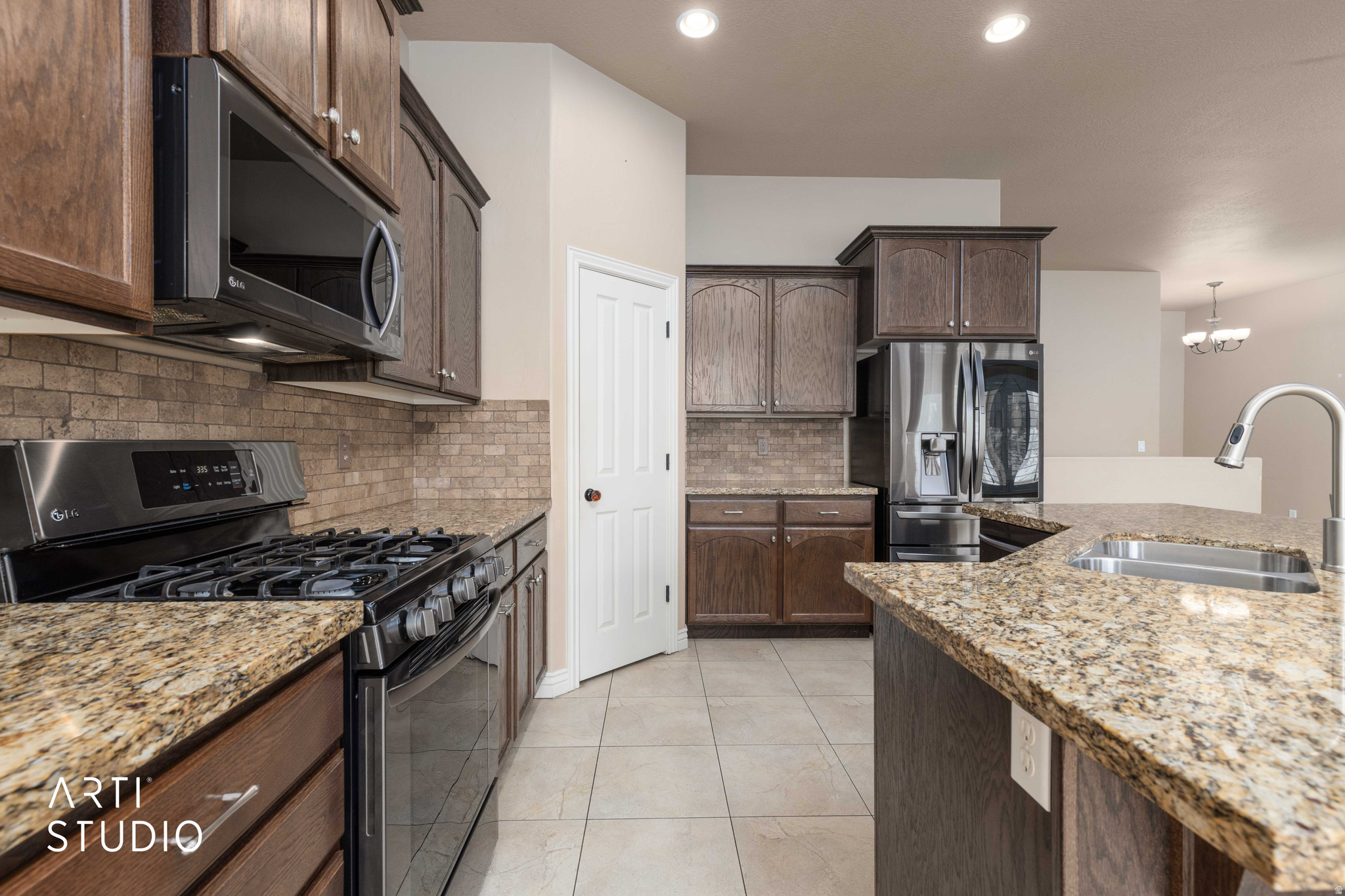 ALDER CREEK - Residential