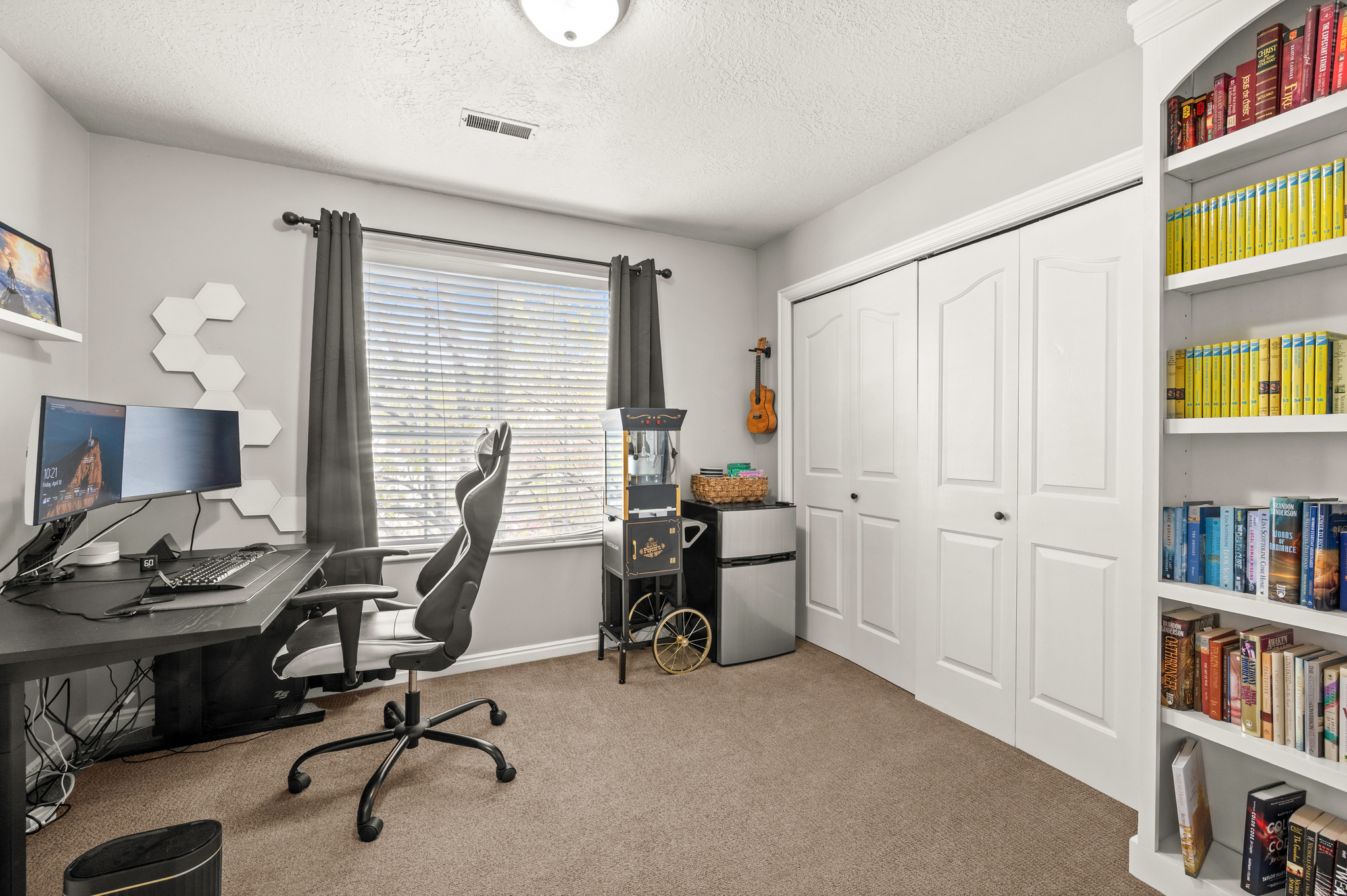 SOUTH WILLOW CREEK - Residential