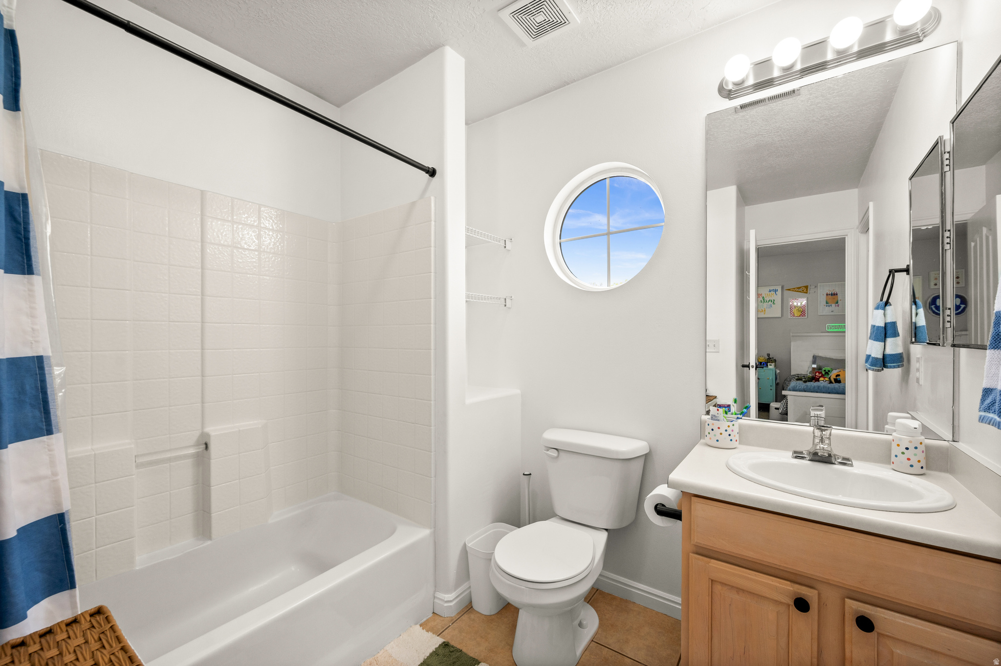 SOUTH WILLOW CREEK - Residential