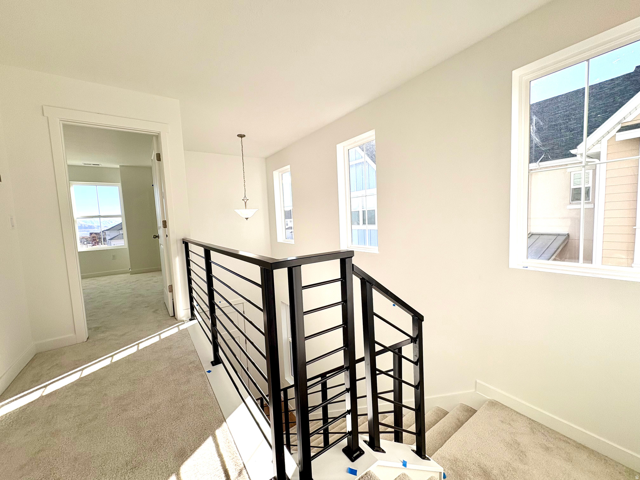 DAYBREAK - Residential