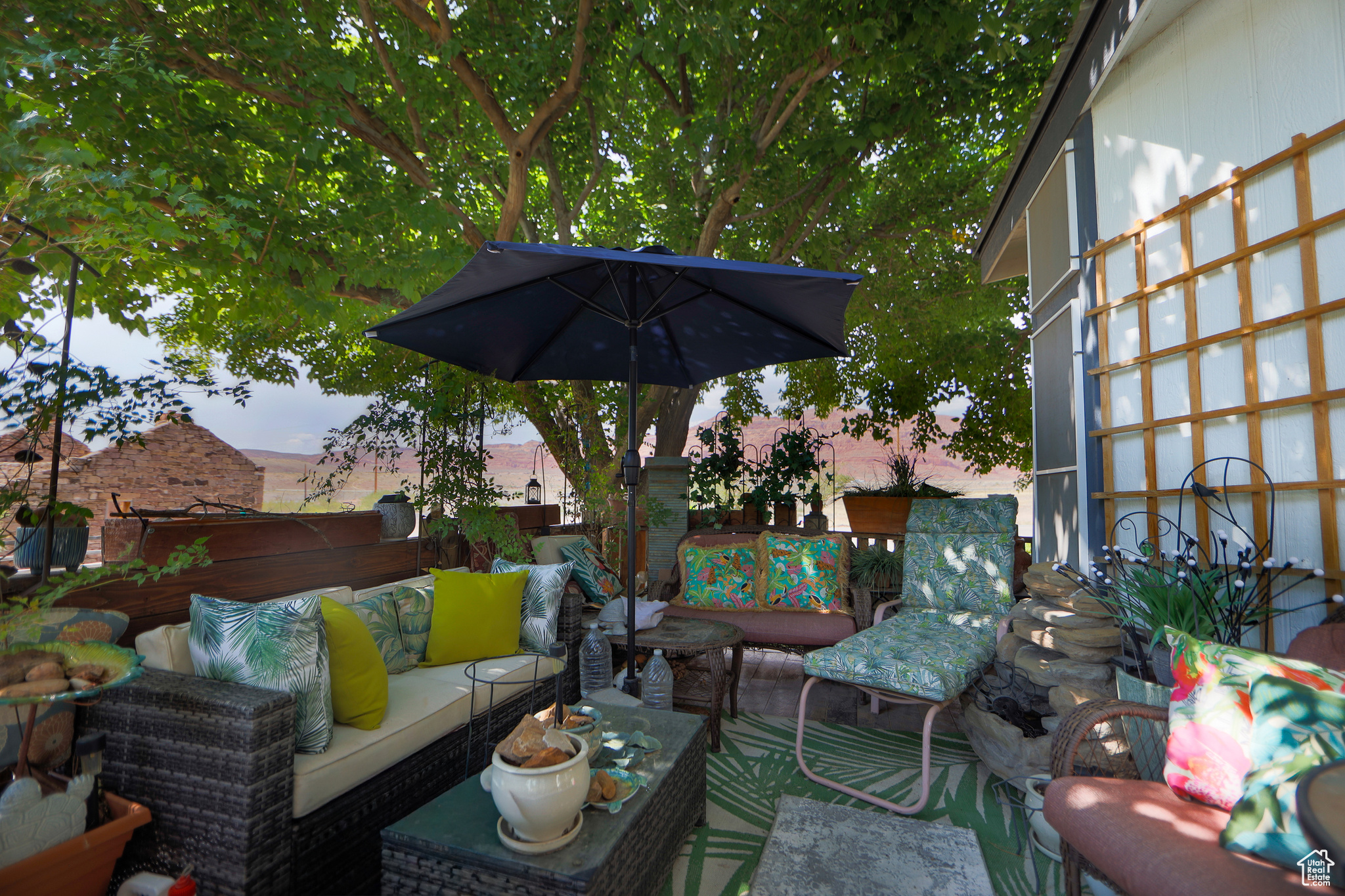 HARRISBURG LAKESIDE EST 1 - Residential