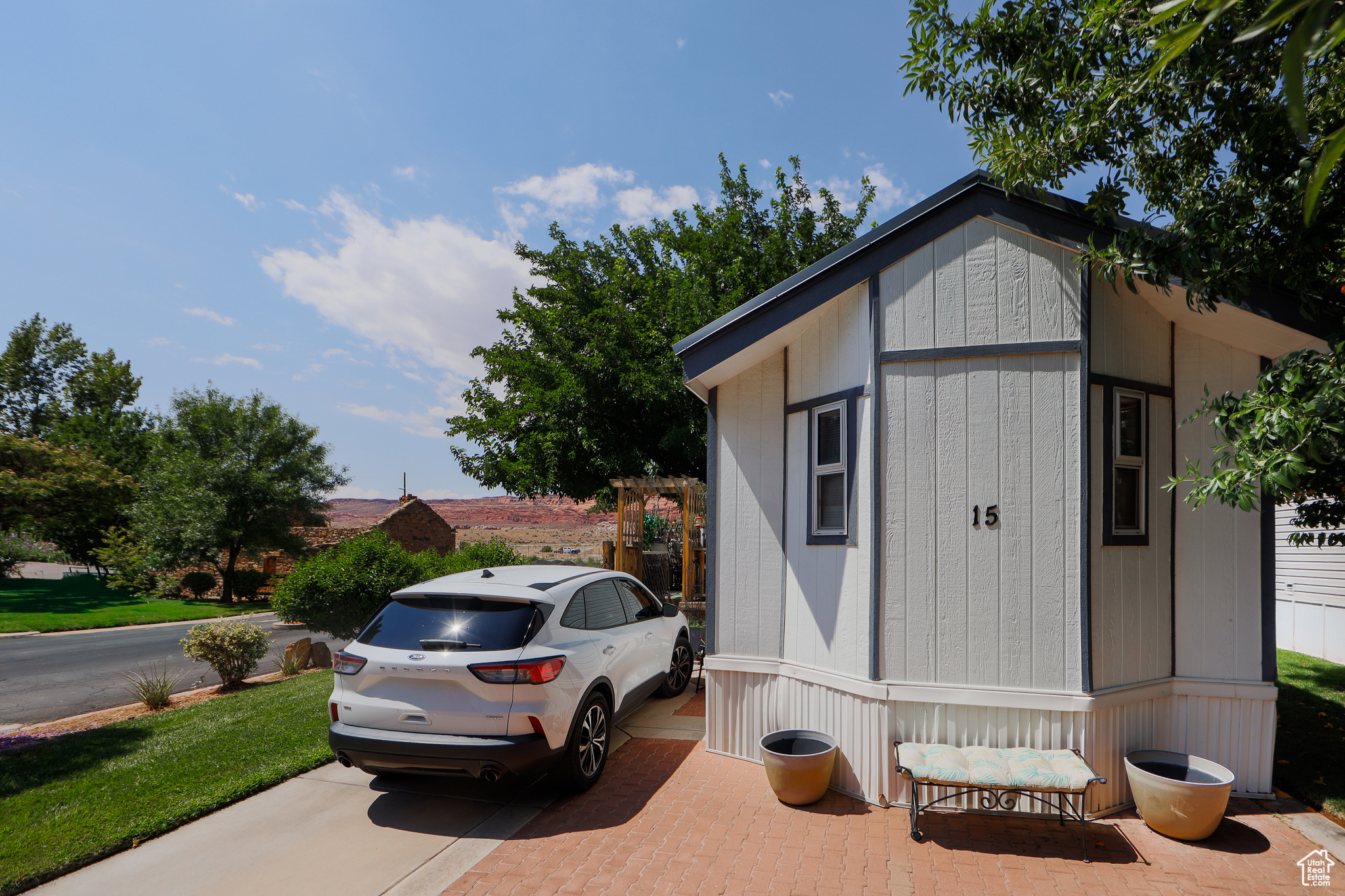 HARRISBURG LAKESIDE EST 1 - Residential