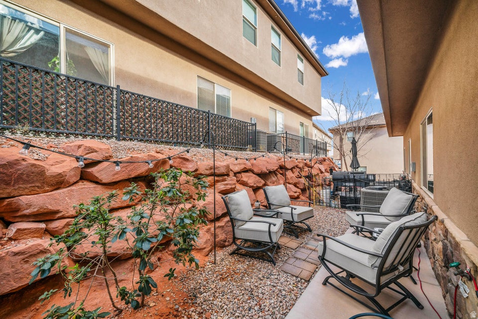 MILLCREEK SPRINGS TOWNHOMES - Residential